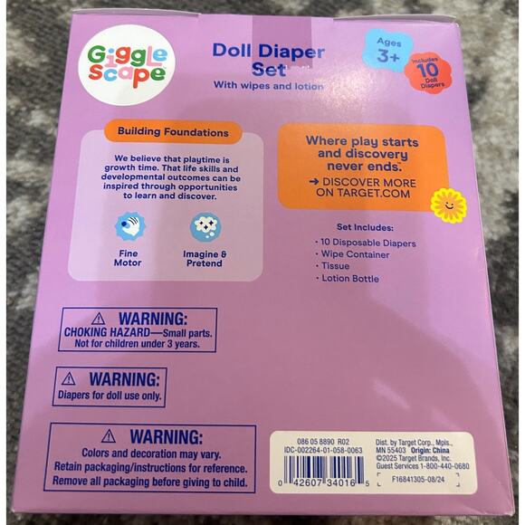 Giggle Scape Baby Doll Pretend Diaper Set with Wipes & Lotion (NEW) - Picture 2 of 2